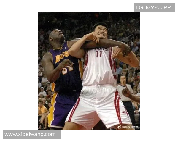 姚明带领火箭队对决骑士全场精彩瞬间回顾与分析