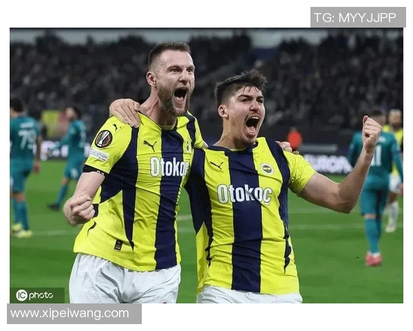 安德莱赫特与洛克伦的精彩对决揭示足球战术与团队协作的魅力